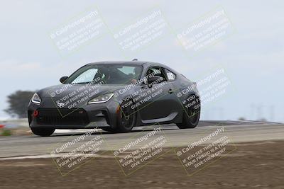 media/Mar-30-2025-Speed Ventures (Sun) [[39e6b1441d]]/Green/Session 2 (Grapevine)/